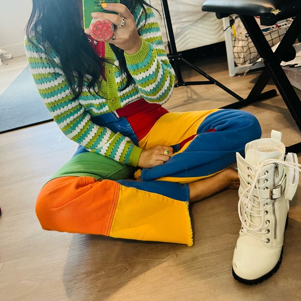 Colorblock Pants - Picture 5 of 6